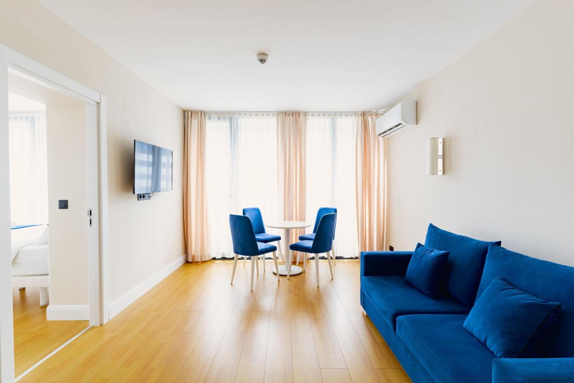 Relax And Unwind Premier Sea View Aparthotel In Batumi Exterior foto